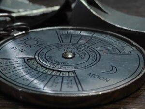 今の仕事が合わないと感じるのはなぜ？月星座とナクシャトラで見る心の違和感