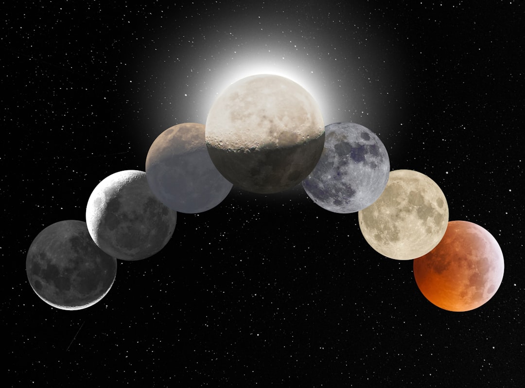 月星座と「心の揺らぎ」の関係を具体的に見てみよう